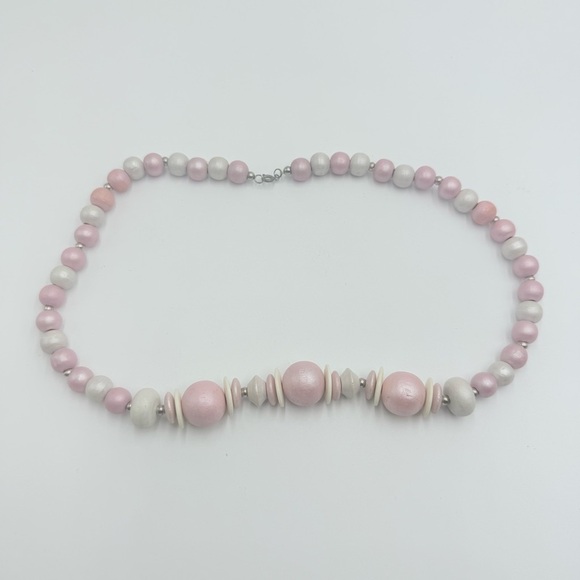 Vintage Beige Pearl Pink Wooden Graduated Round Disc Beads Necklace - Picture 3 of 8